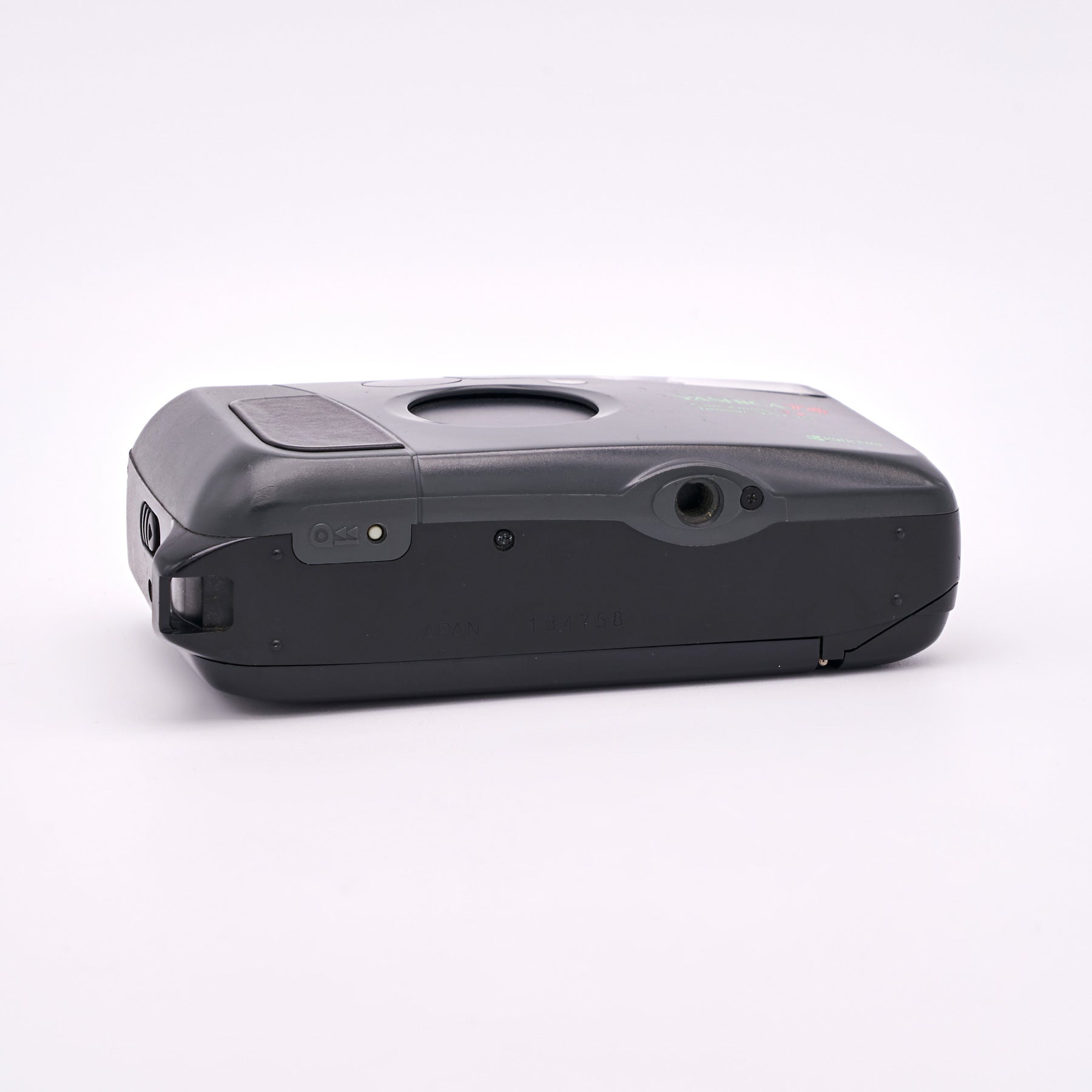 Yashica T4 (Safari) (S/N 134758)