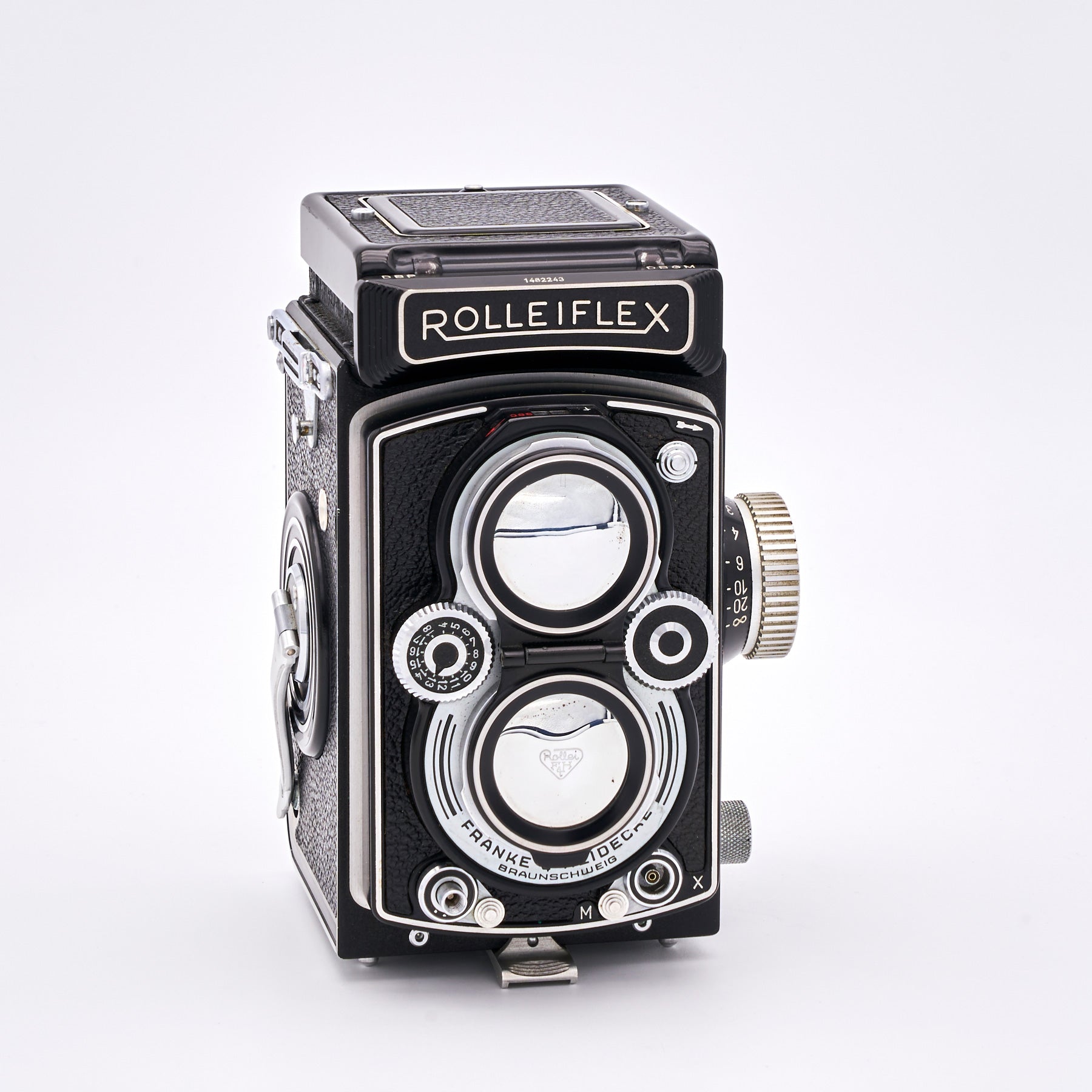 Rolleiflex 3.5B (S/N 1482243)