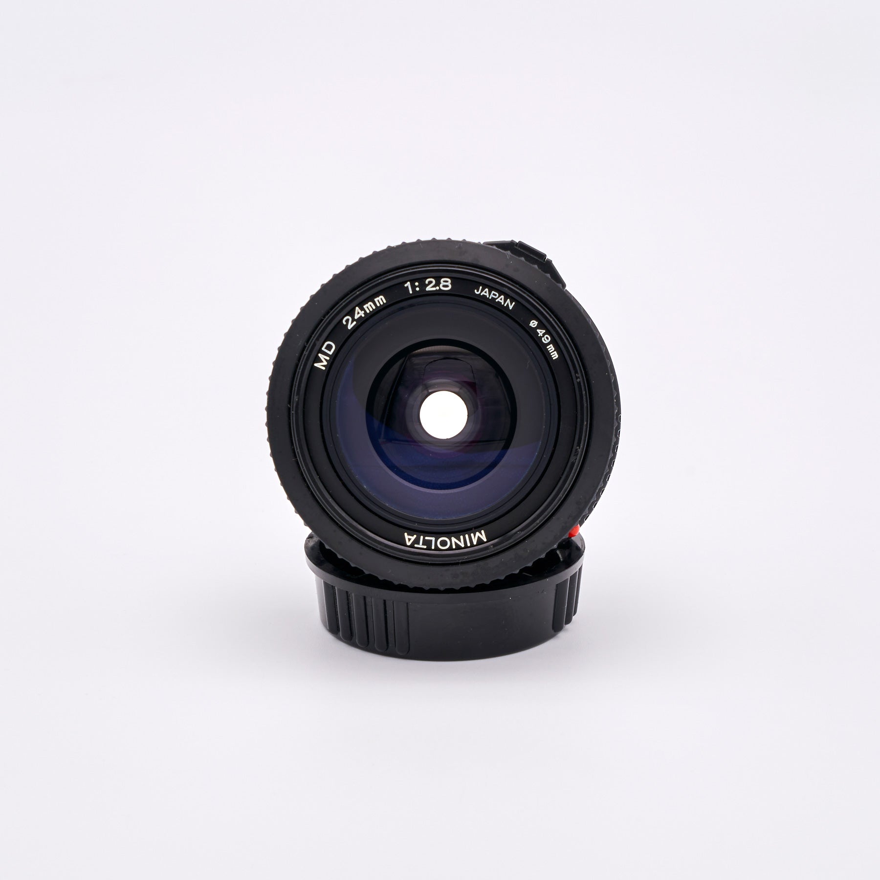 Minolta MD 2.8/24mm (S/N 3101968)