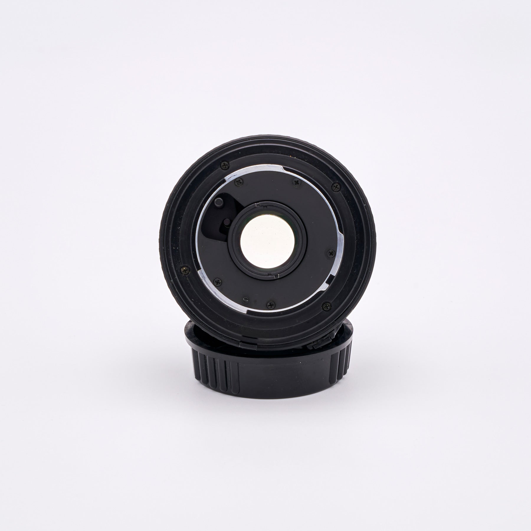 Minolta MD 2.8/24mm (S/N 3101968)