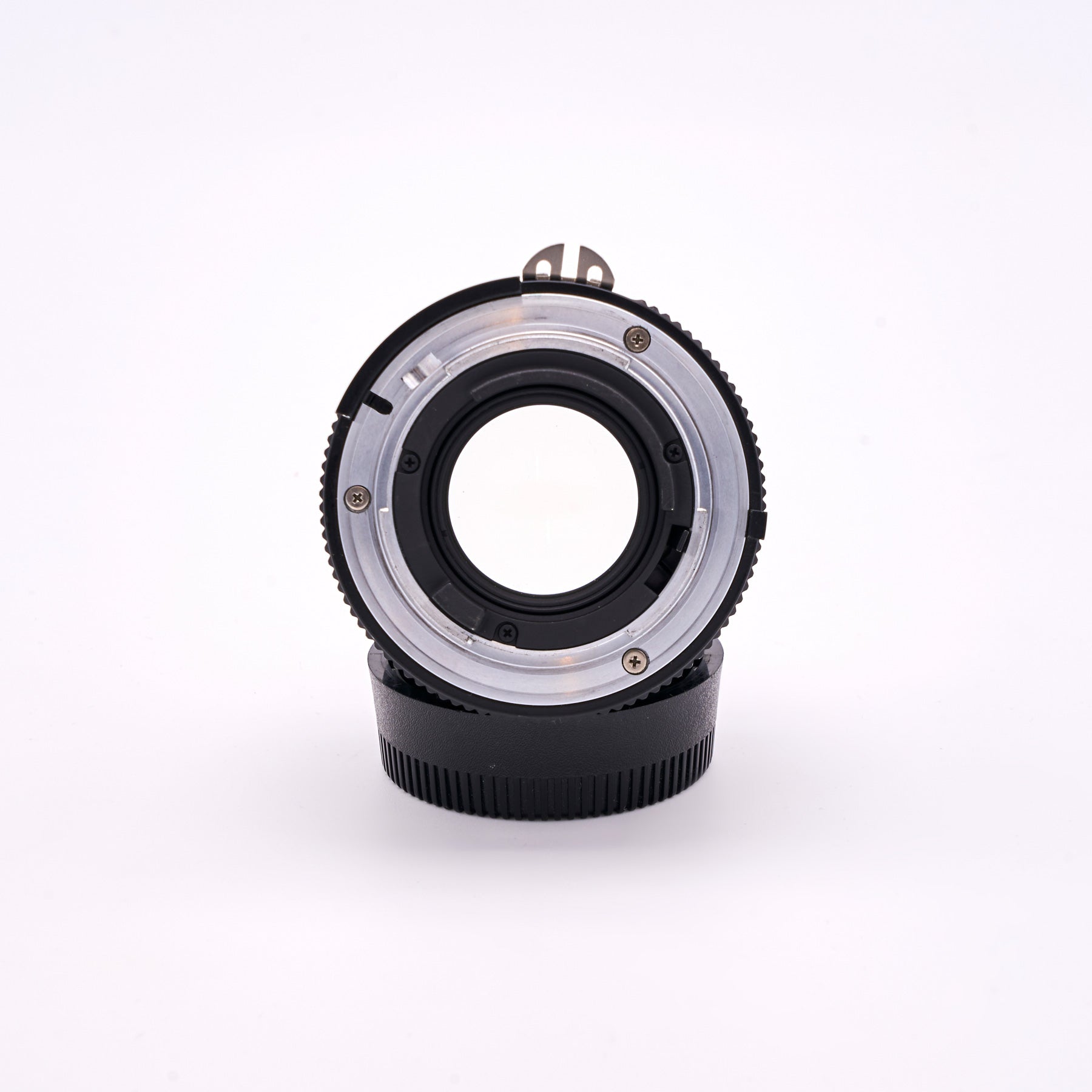 Nikon Nikkor 2/85mm Ai-S (S/N 326468)