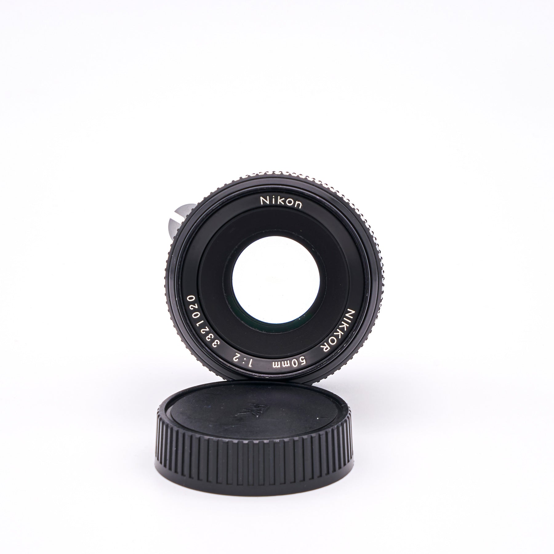 Nikon Nikkor 2/50mm (S/N 3321020)