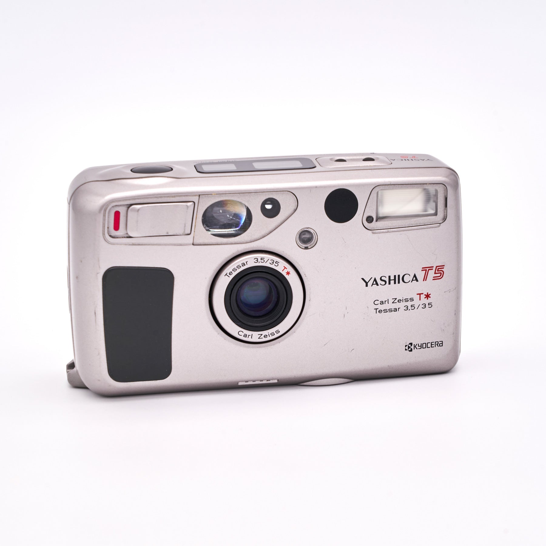 Yashica T5 (S/N 368137)