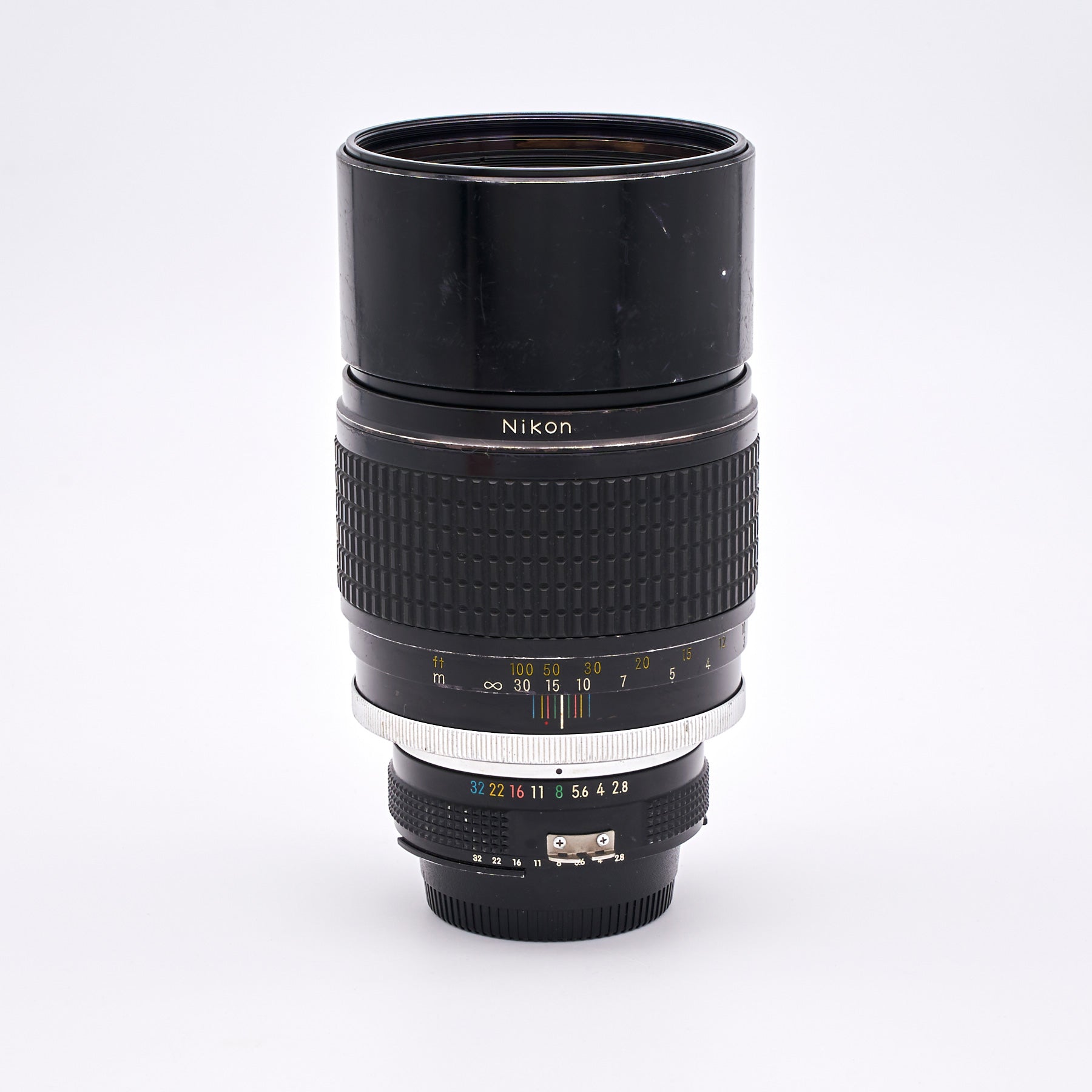 Nikon Nikkor 2.8/180mm Ai (S/N 372216)