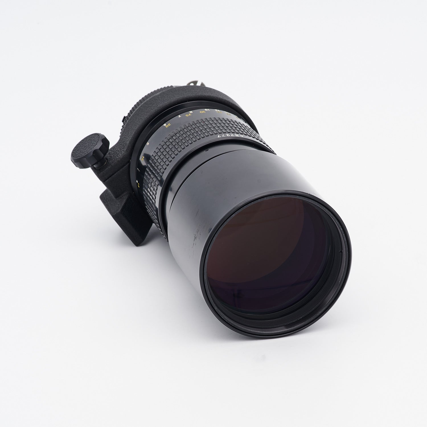 Nikon Nikkor 4.5/300mm Ai (S/N 487277)