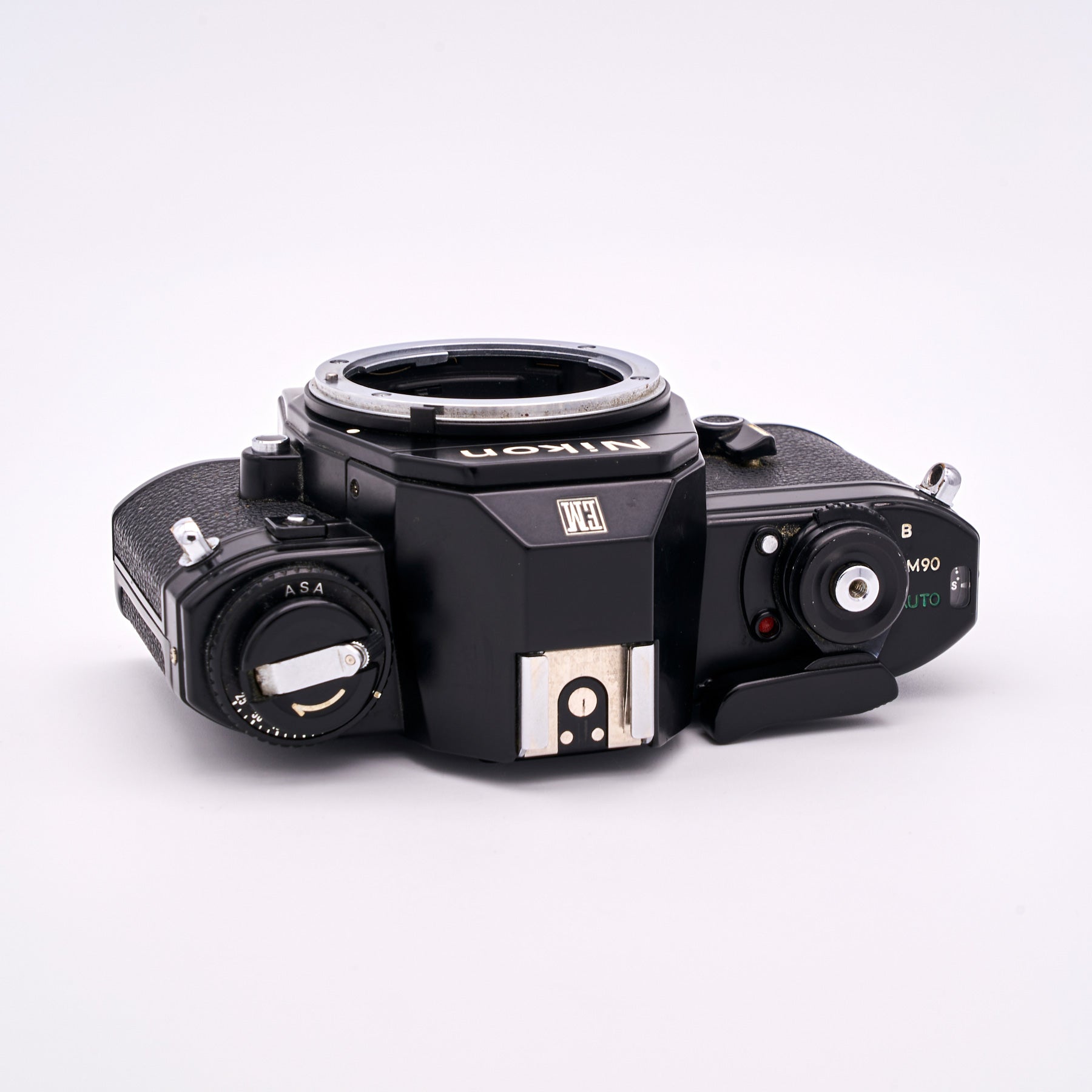 Nikon EM (S/N 7209933)
