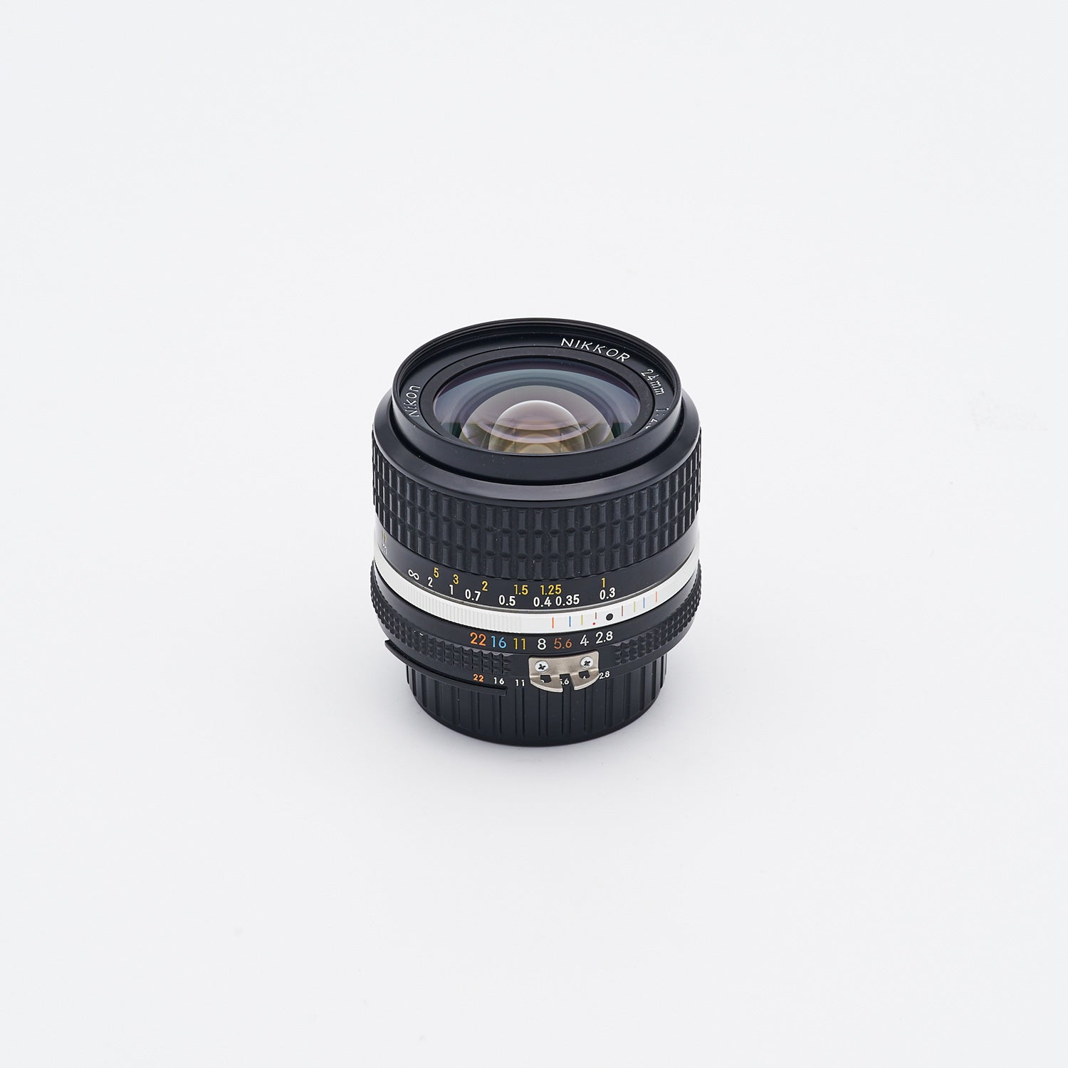 Nikon Nikkor 2.8/24mm Ai-S (S/N 764018)
