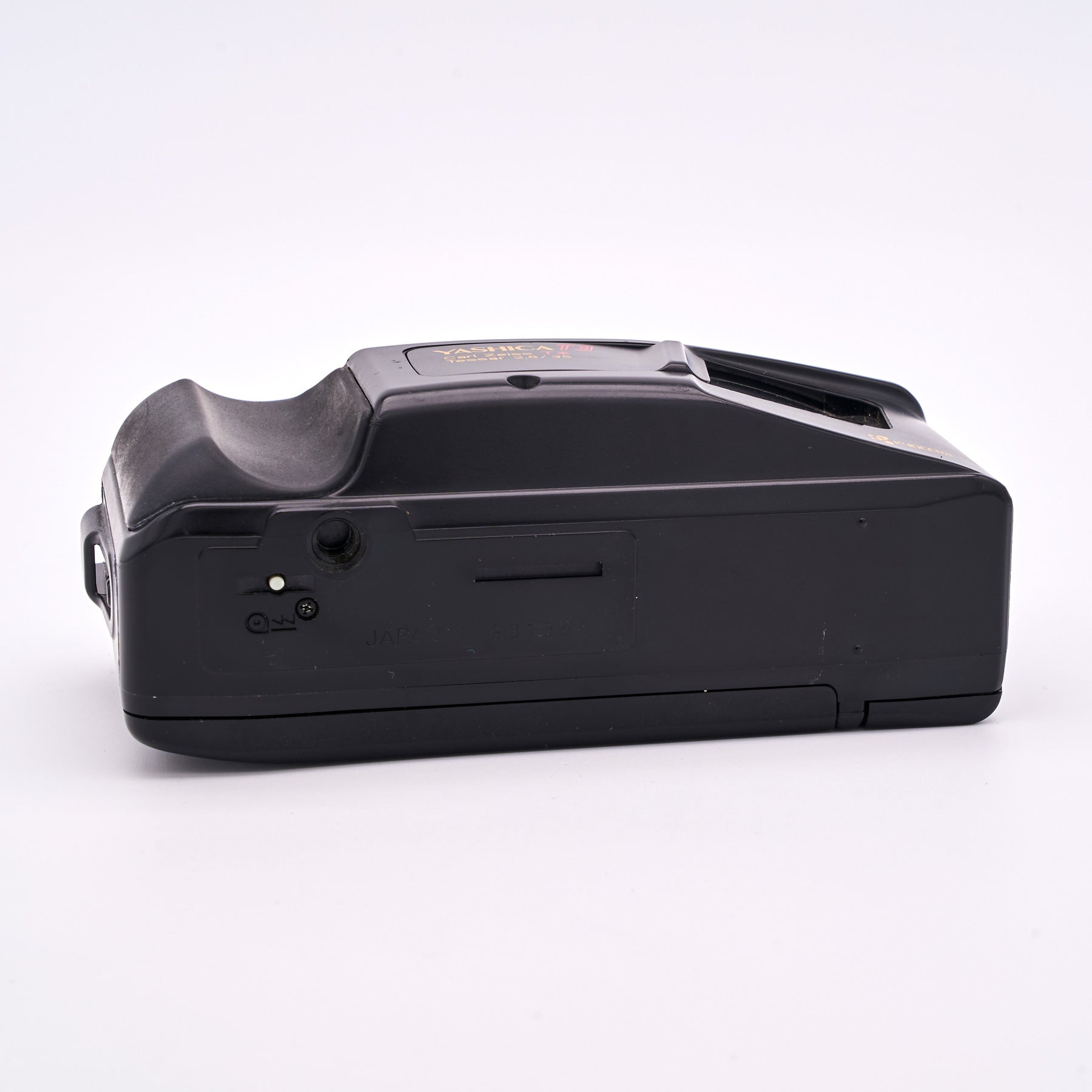 Yashica T3 (S/N 931856)
