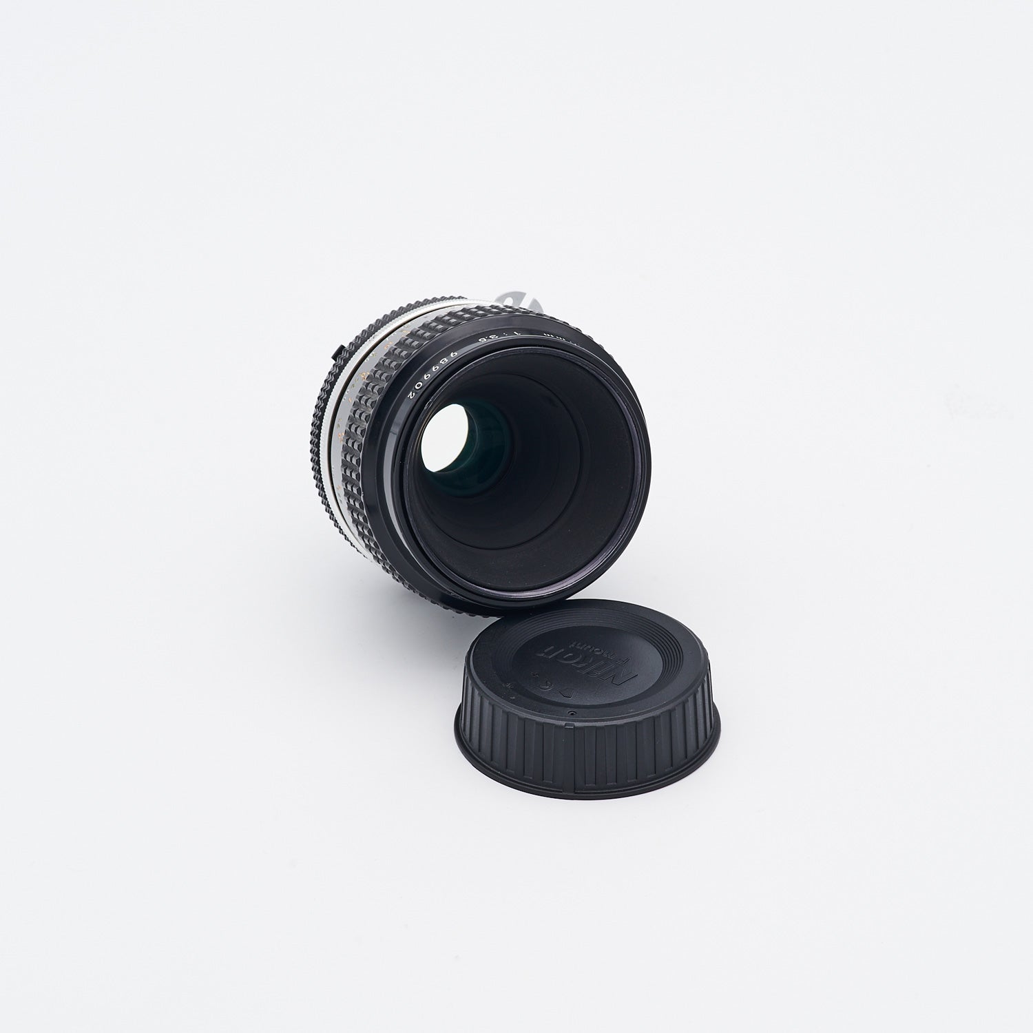 Nikon Micro-Nikkor 3.5/55mm Ai (S/N 989902)