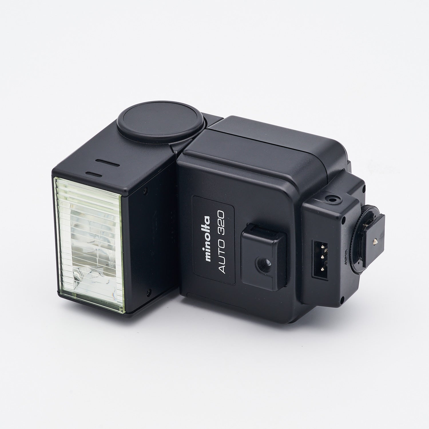 Minolta Auto 320 Blitz (S/N 4061420)