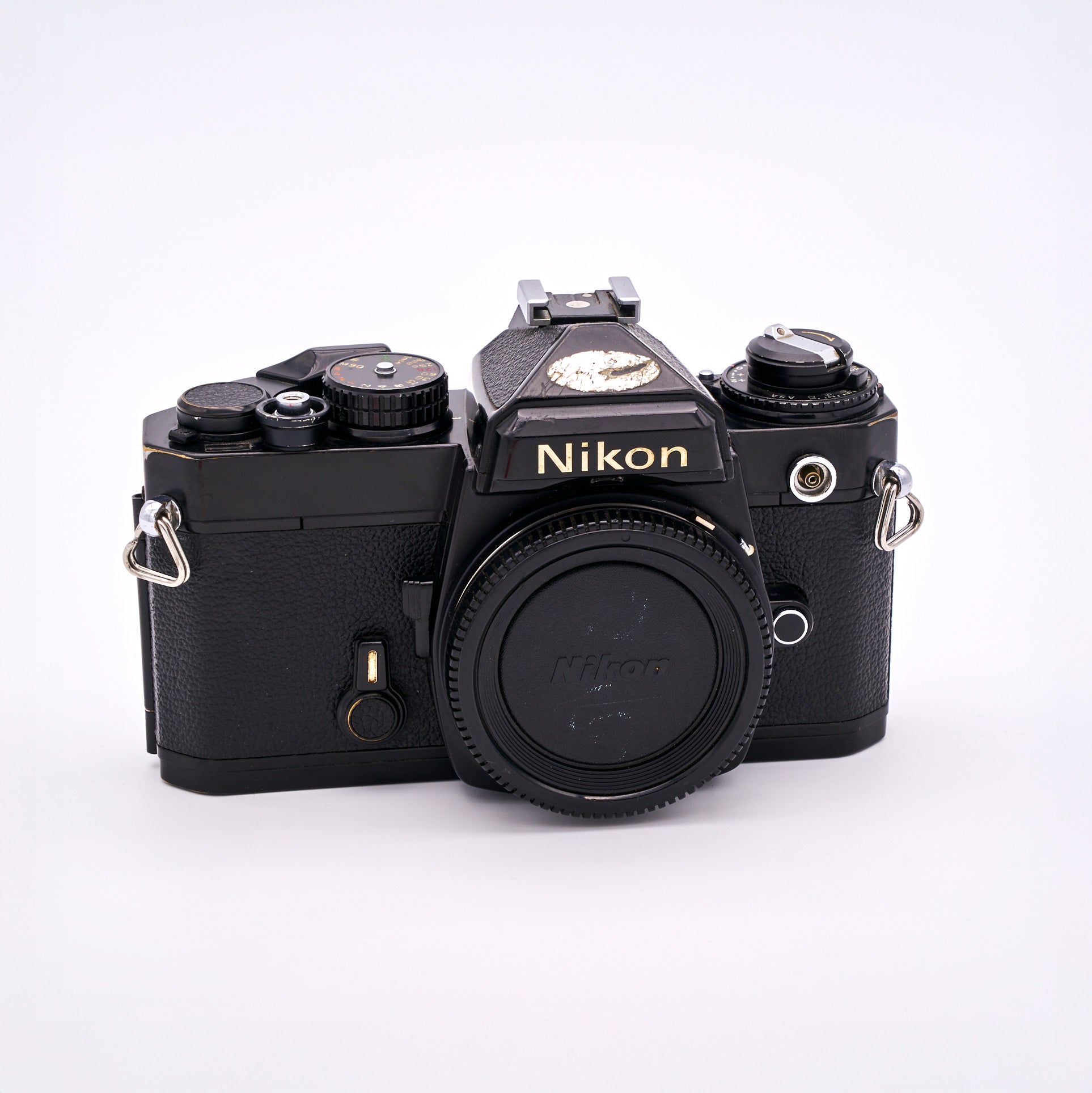 Nikon FE (S/N FE 3132975)