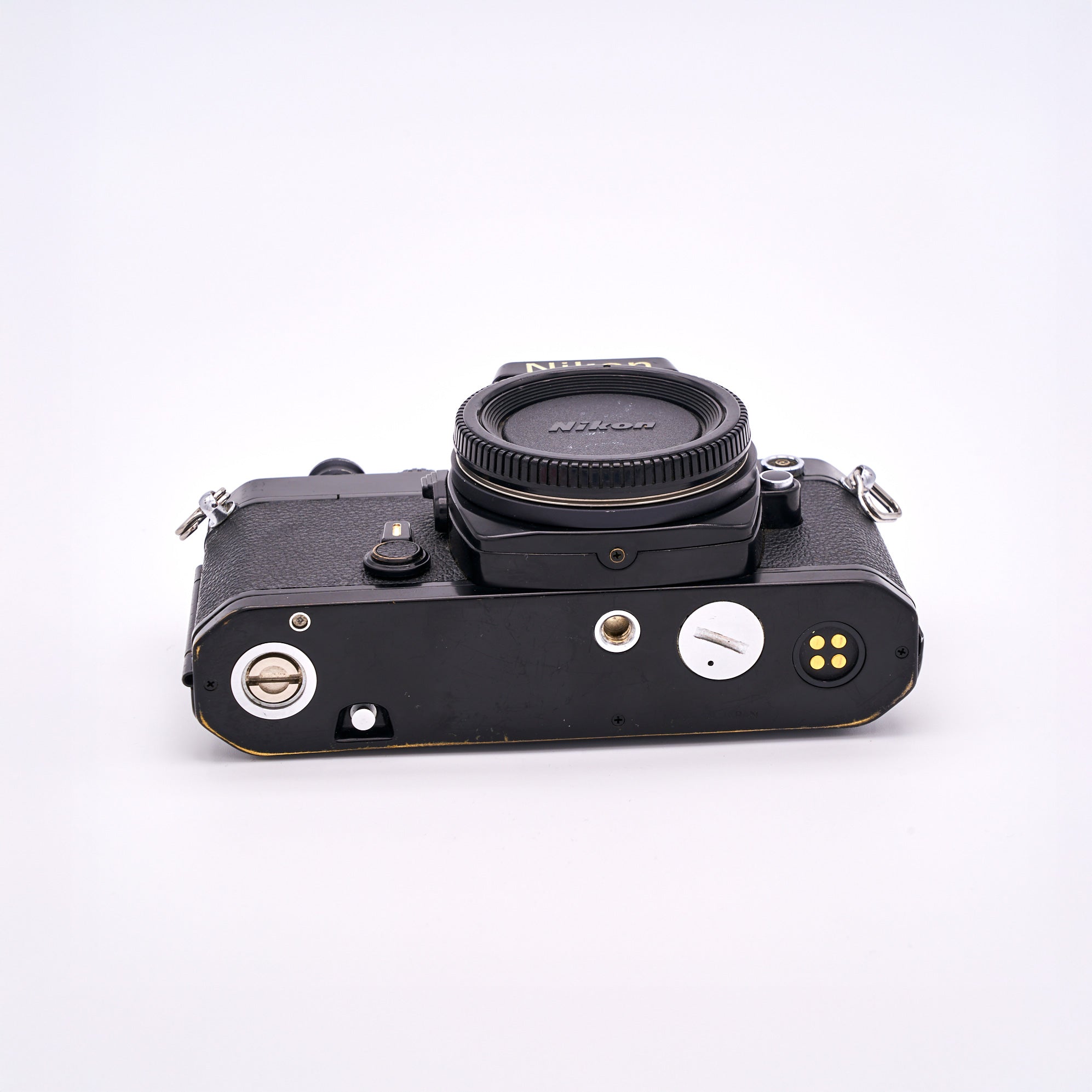 Nikon FE (S/N FE 3132975)