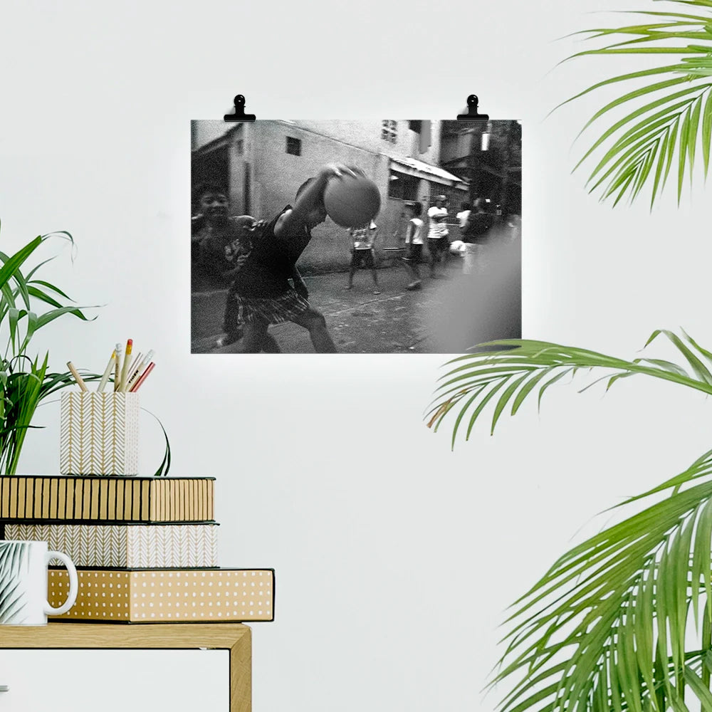 John Wesley C. Viloria - Play With Me - Print Poster DinA3 - Project Street Photography