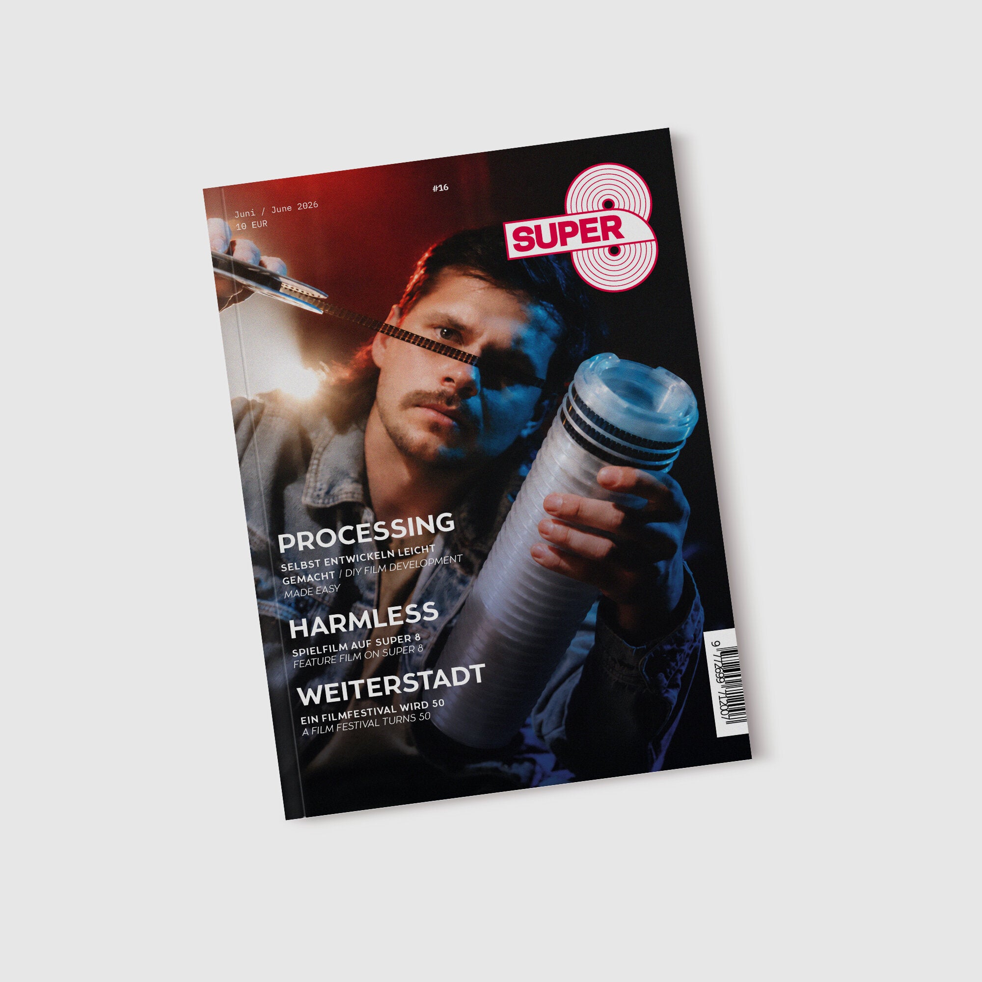 Super 8 Magazine