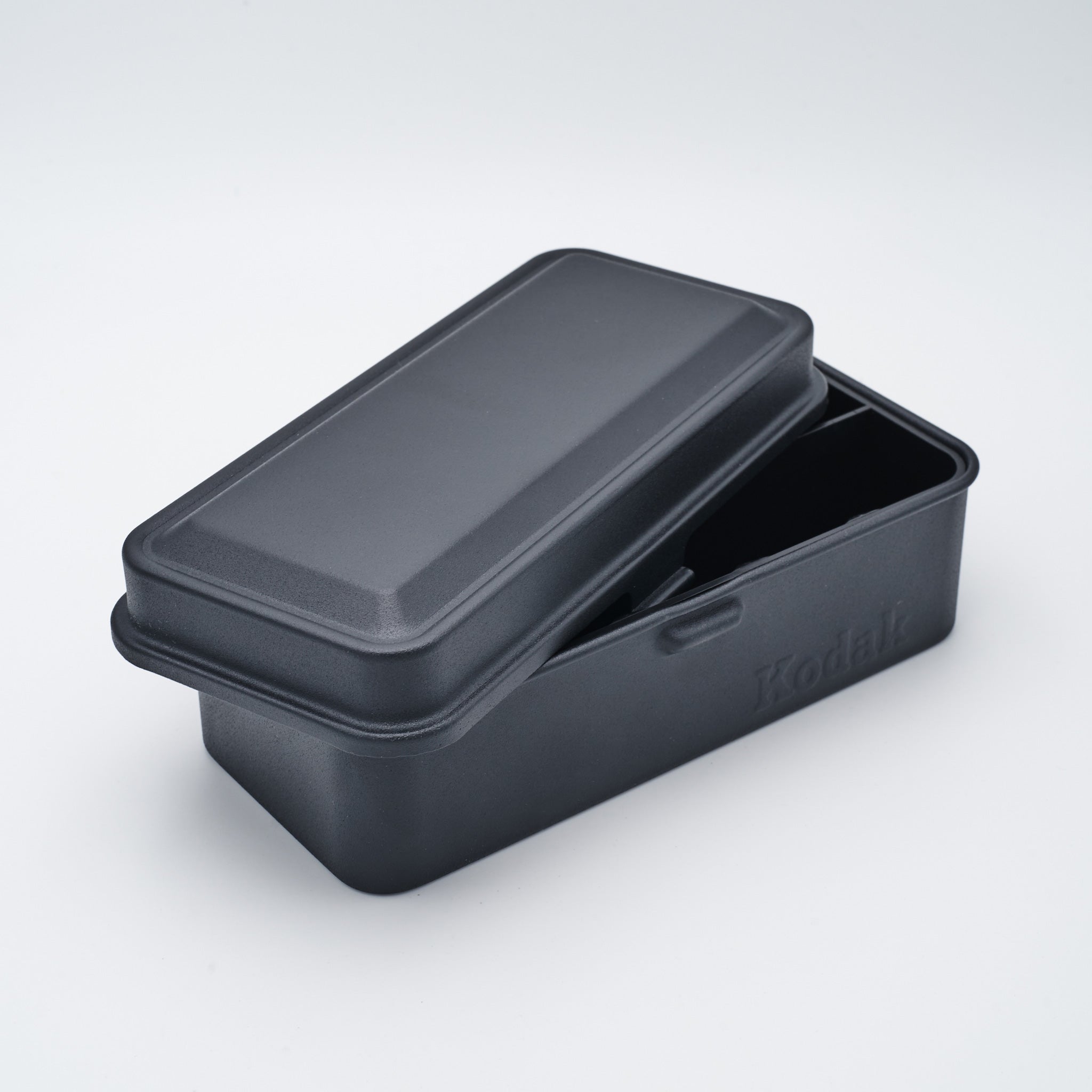 Kodak 120/135 film can (black, black cap)