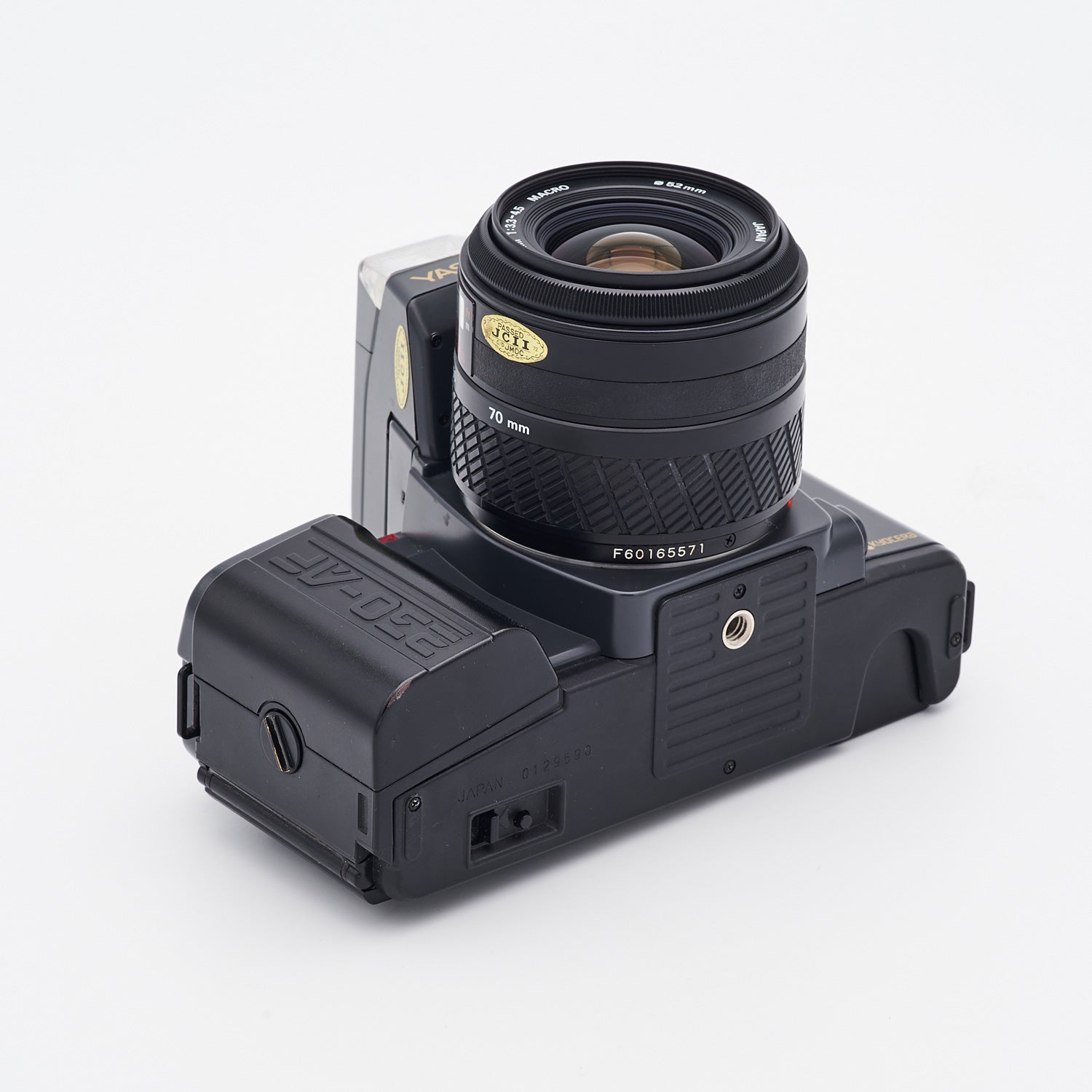 Yashica 230-AF (S/N 0129590) Set inkl. Yashica Lens AF Macro 3.3-4.5/35-70mm (S/N F60165571)