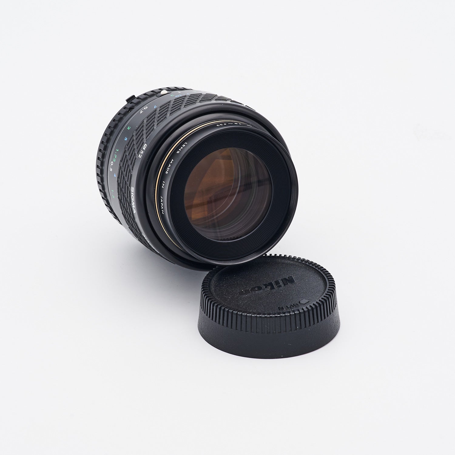 Sigma Macro 2.8/90mm (S/N 1004515) (Nikon F)