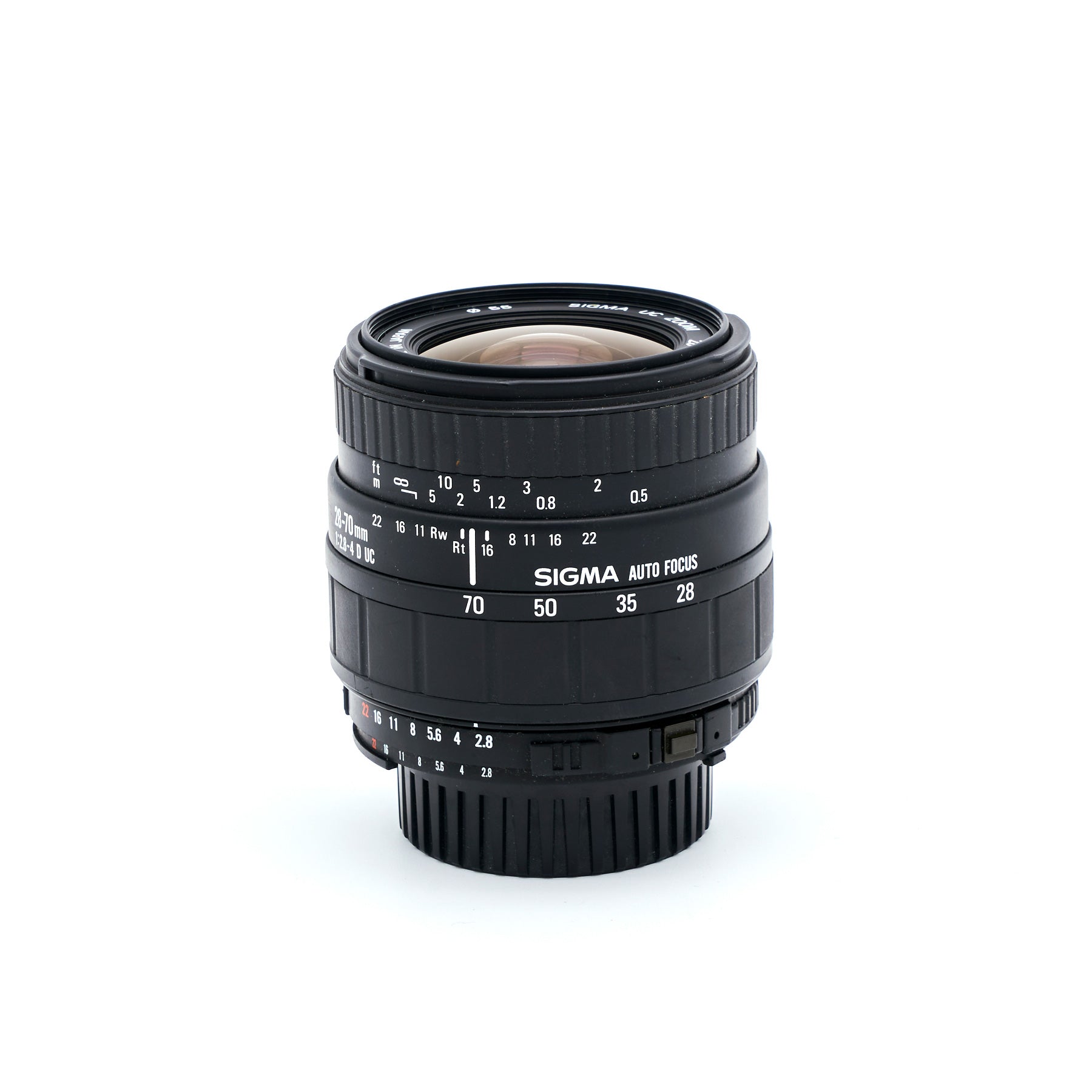 Sigma D UC Zoom 2.8-4/28-70mm (Nikon F) (S/N 1006166)