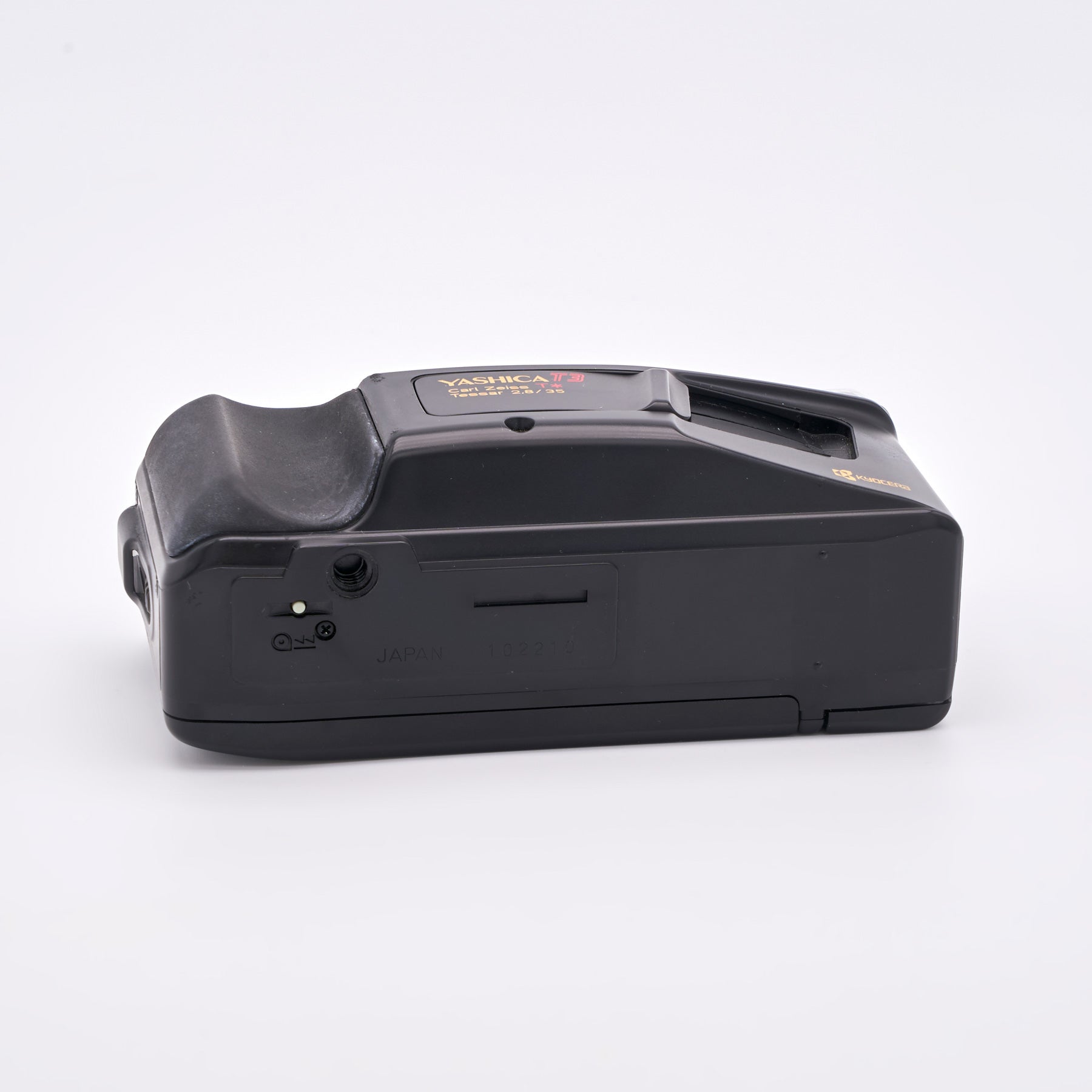 Yashica T3 (S/N 102210)