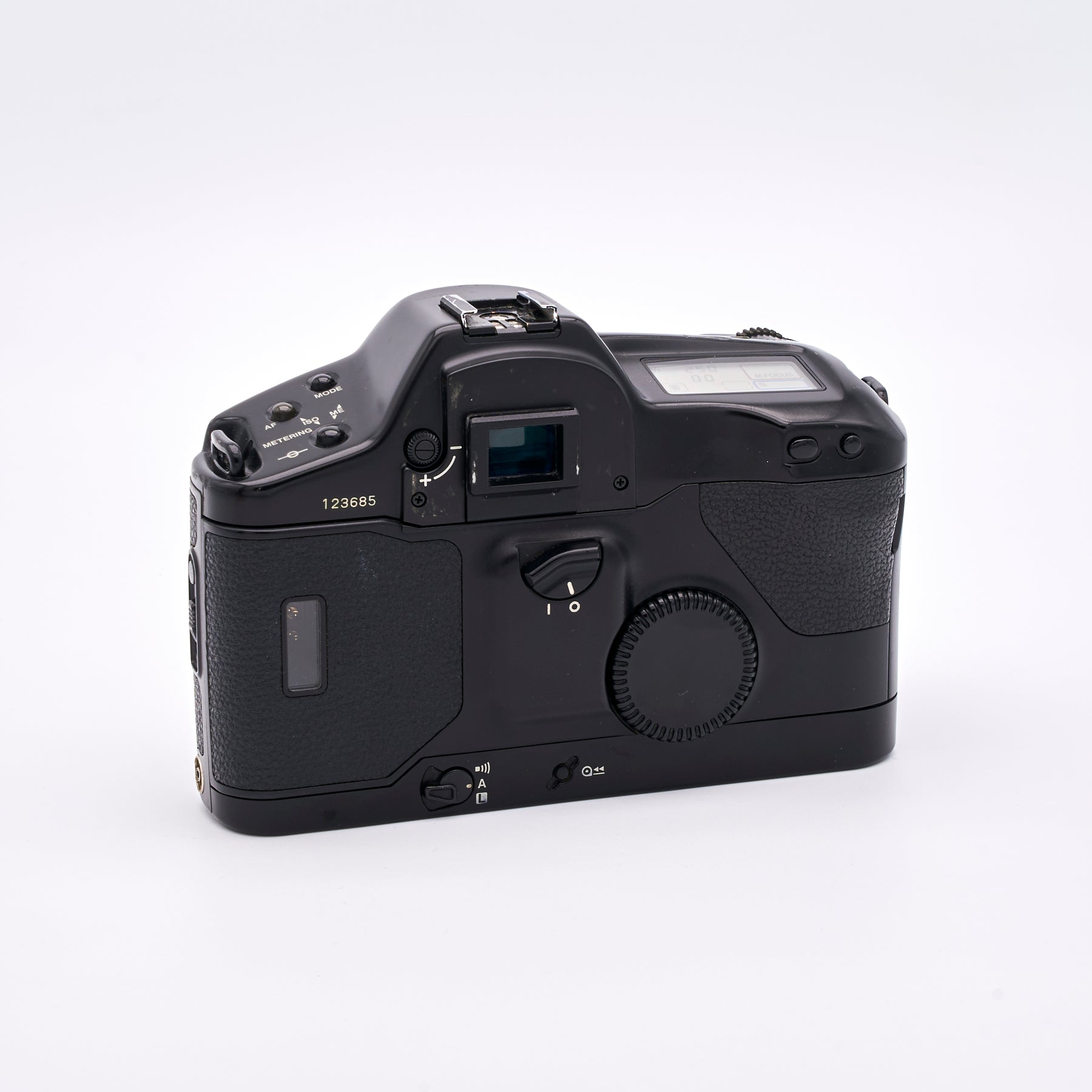 Canon EOS-1 (S/N 123685)