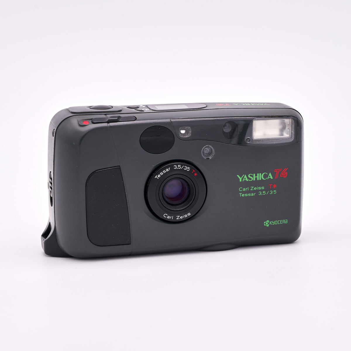 Yashica T4 (Safari) (S/N 134758)