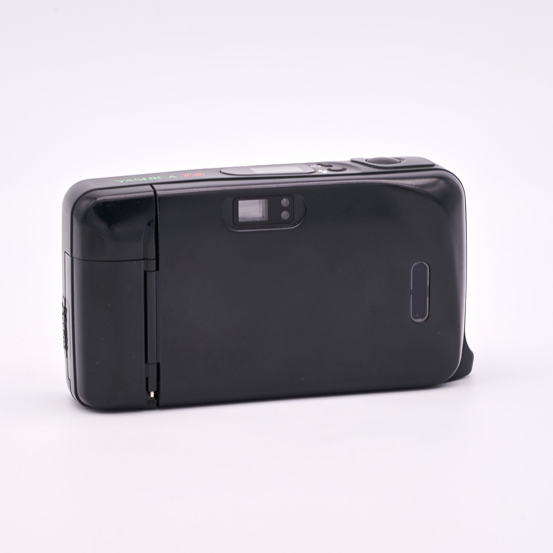 Yashica T4 (Safari) (S/N 134758)