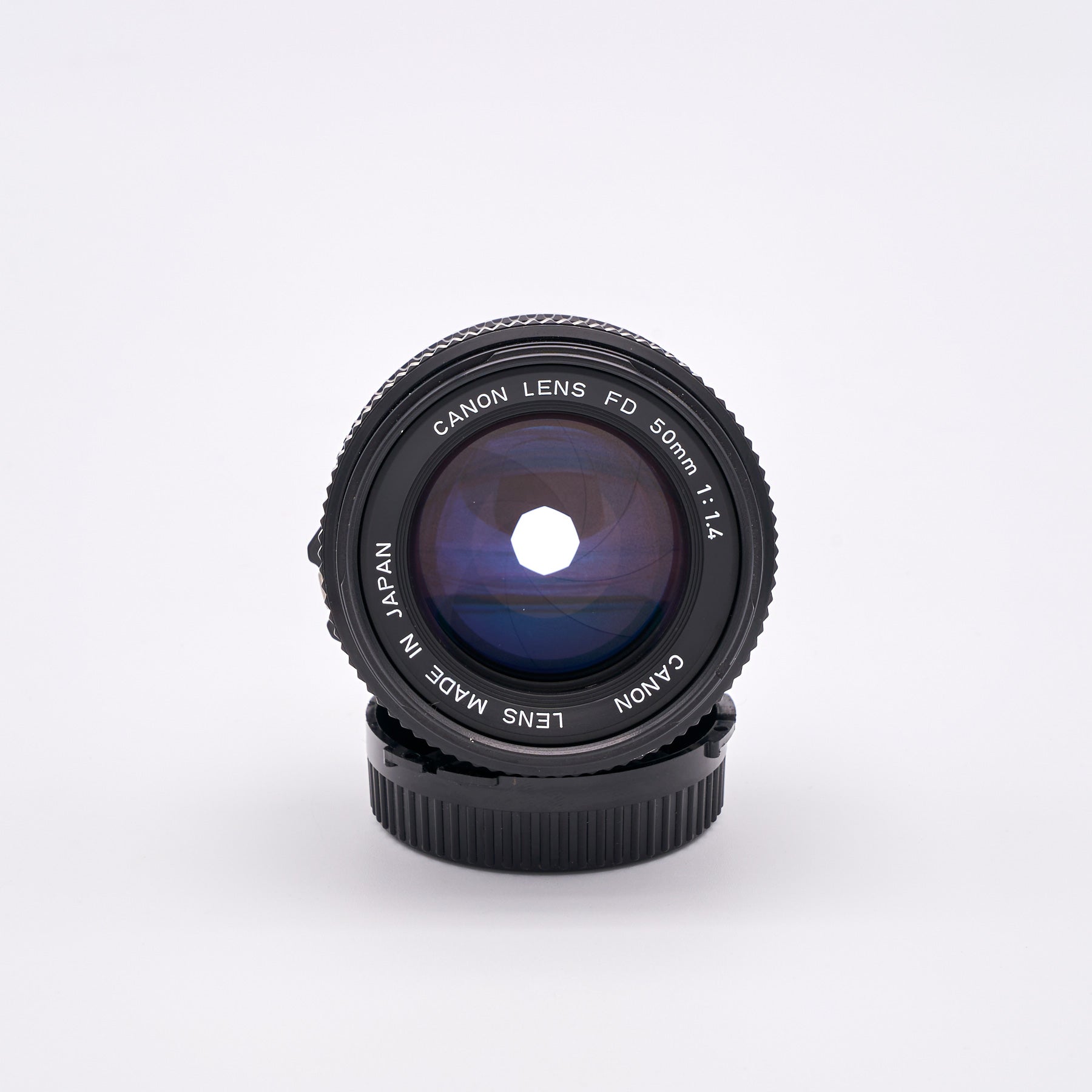 Canon Lens FD 1.4/50mm (S/N 1908796)