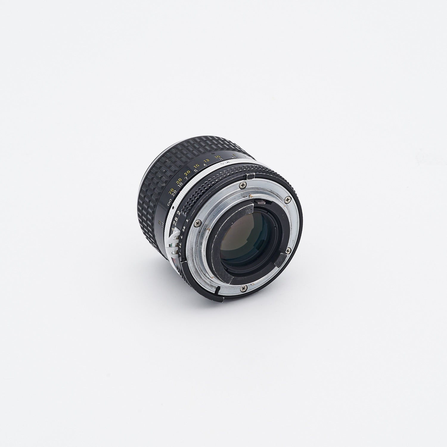 Nikon Nikkor 2/85mm Ai (SN 192500)