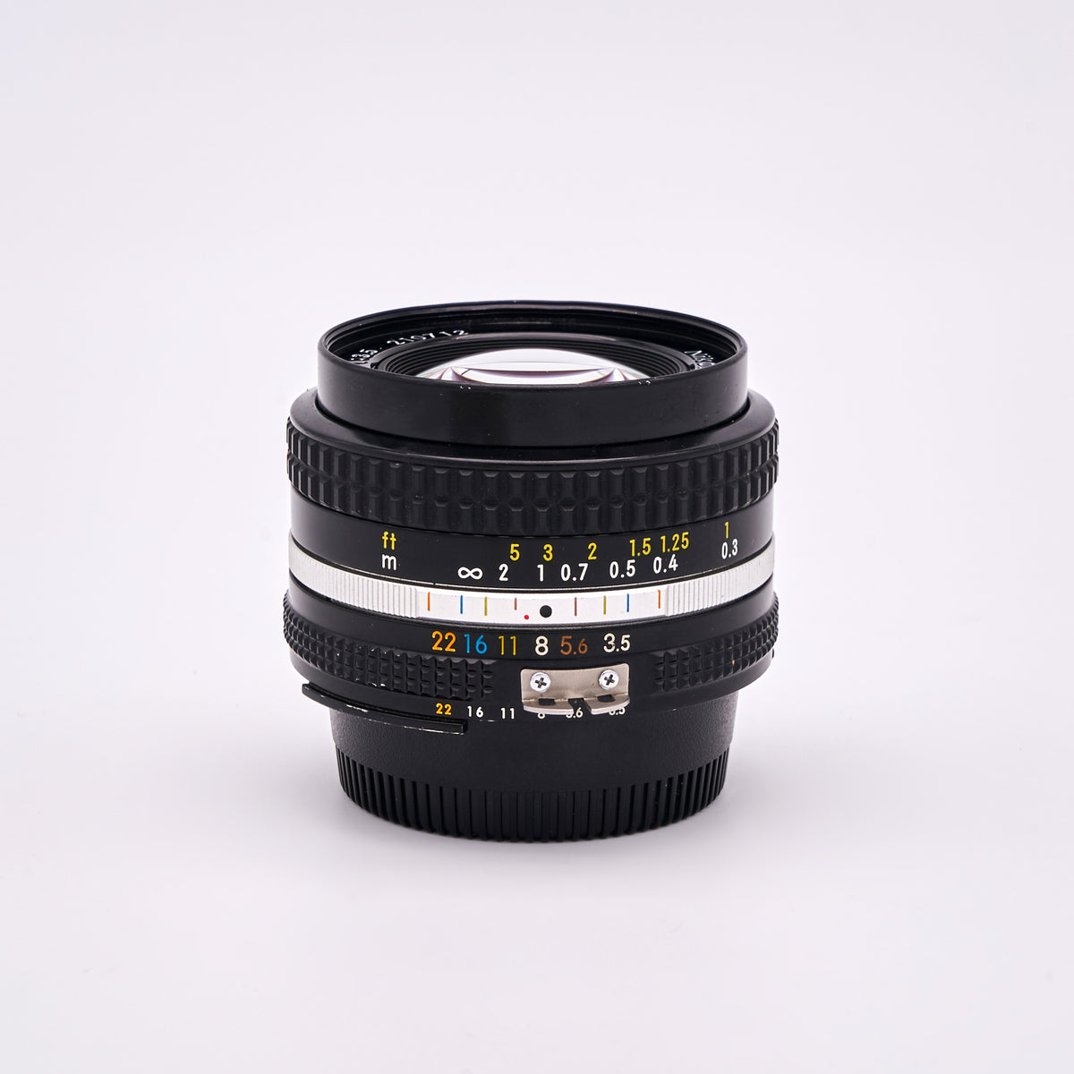 Nikon Nikkor 3.5/20mm Ai-S (S/N 210712)