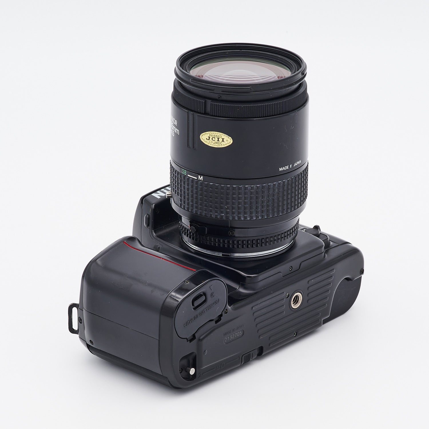 Nikon F-601 (S/N 2132705) Set inkl. Nikon AF Nikkor 3.5-4.5/28-85mm (S/N 268993)