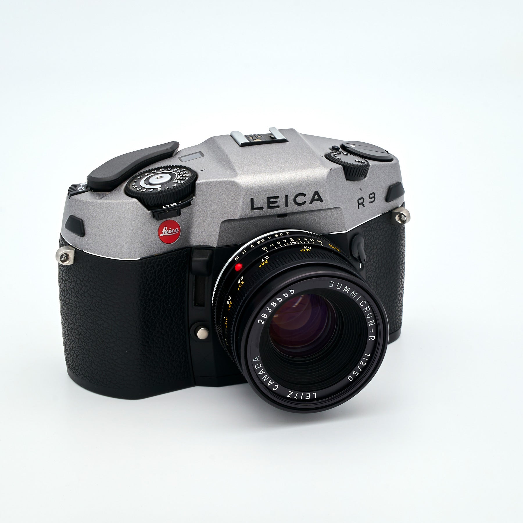 Leica R9 (S/N 2924383) Set inkl. Leitz Canada Summicron-R 2/50mm (S/N 2838555)