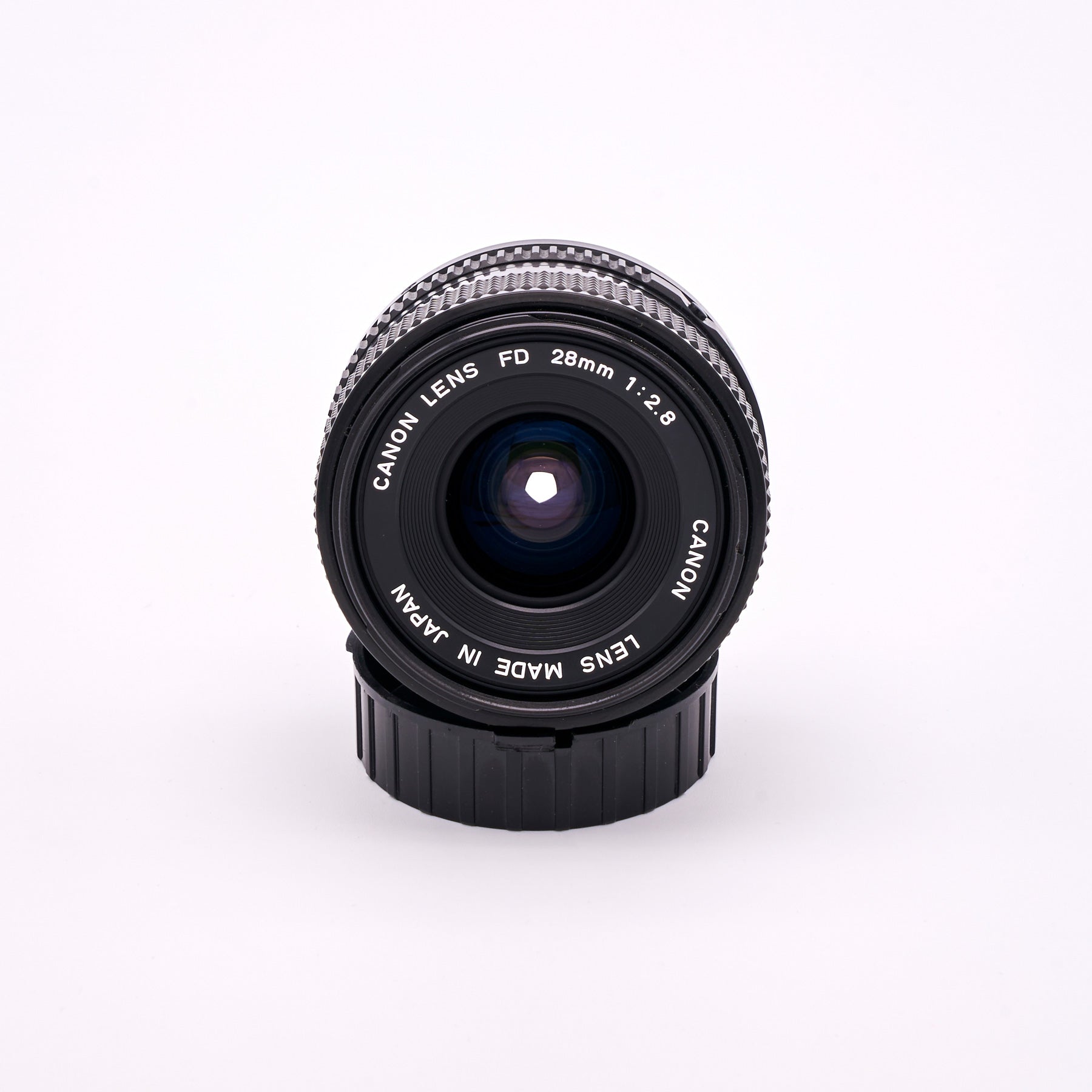 Canon Lens FD 2.8/28mm (S/N 302473)