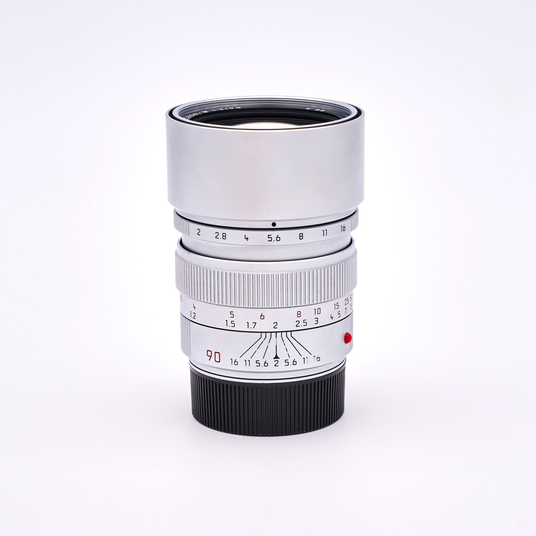 Leica Summicron-M 2/90mm (S/N 3704146)