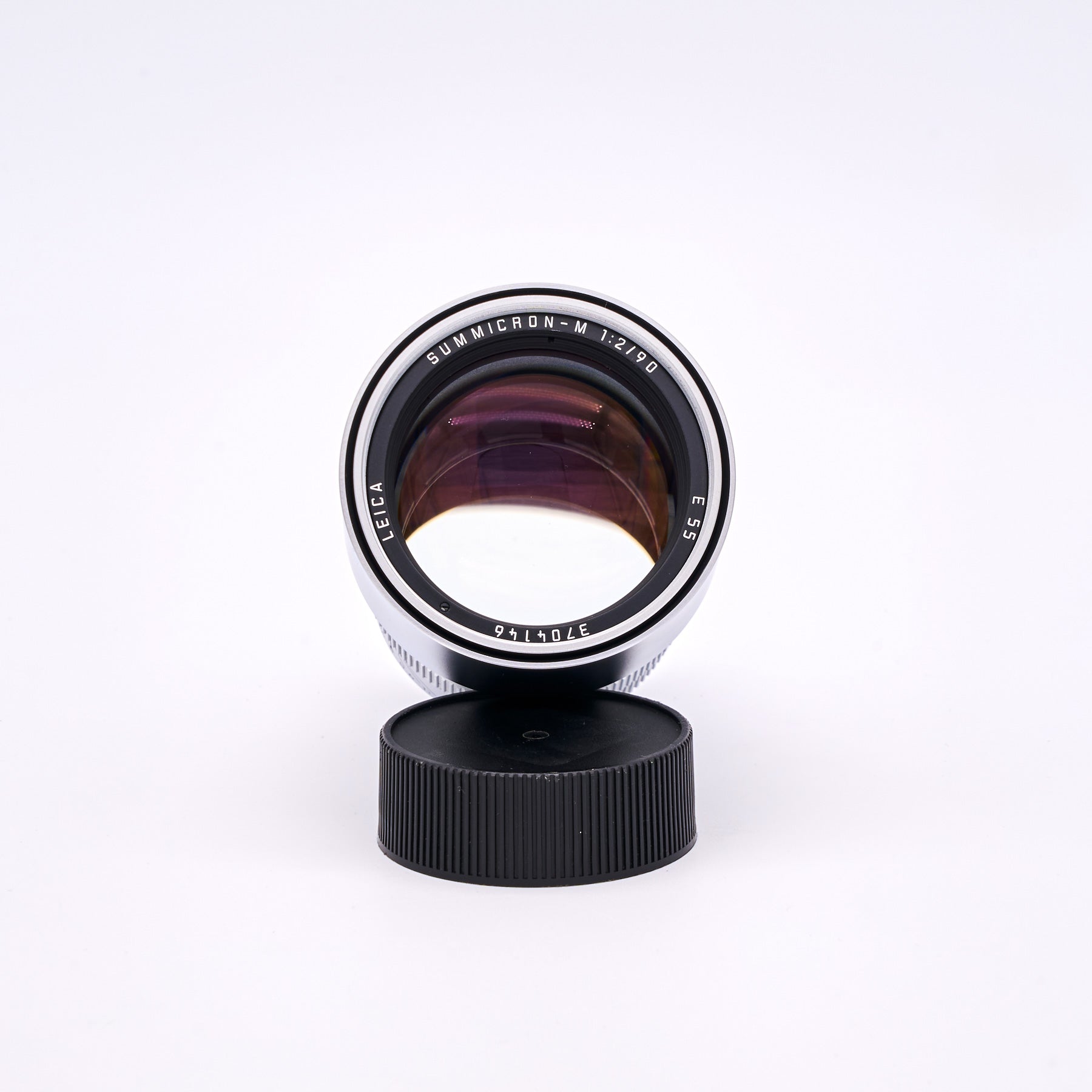 Leica Summicron-M 2/90mm (S/N 3704146)