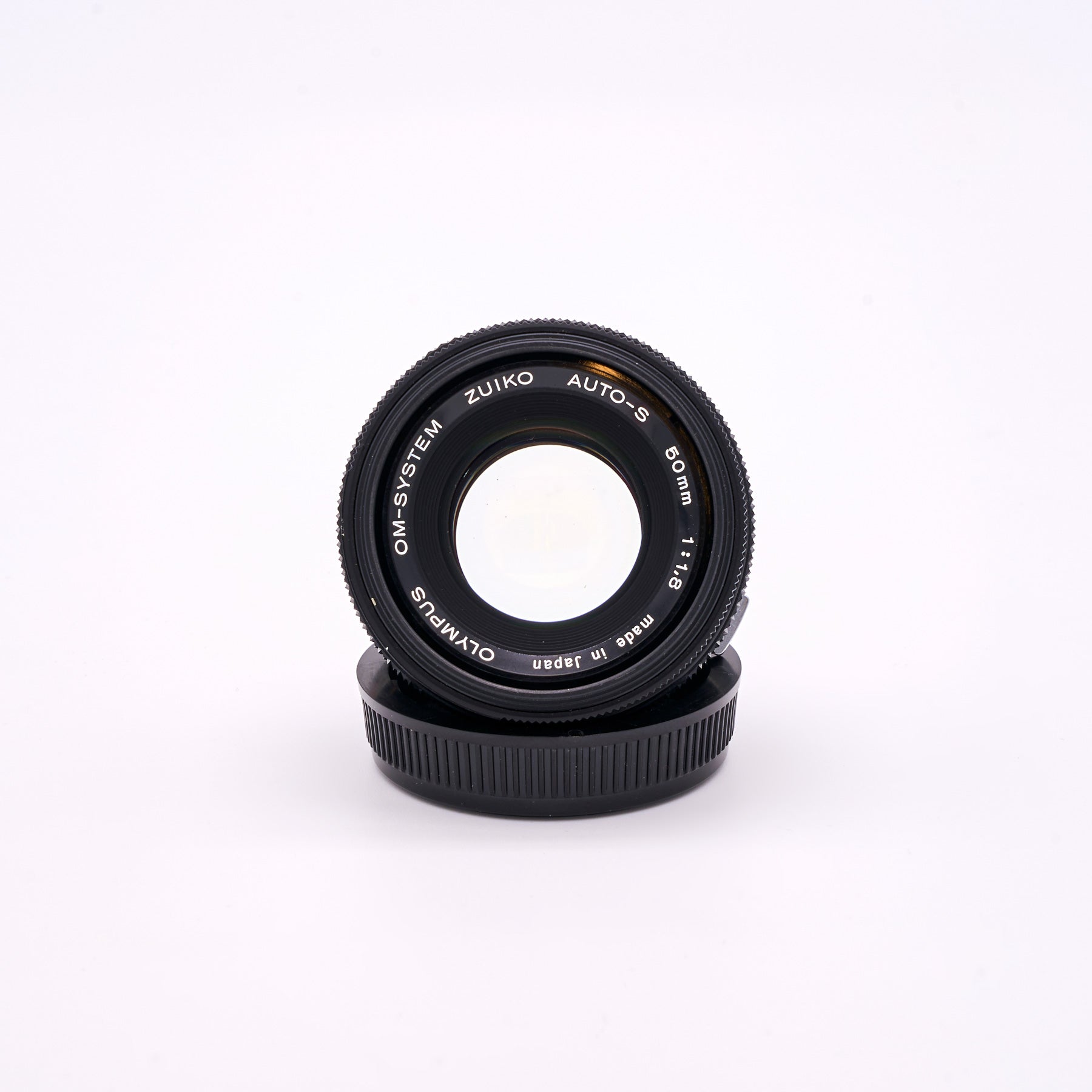 Olympus F.Zuiko Auto-S 1.8/50mm (S/N 3832510)