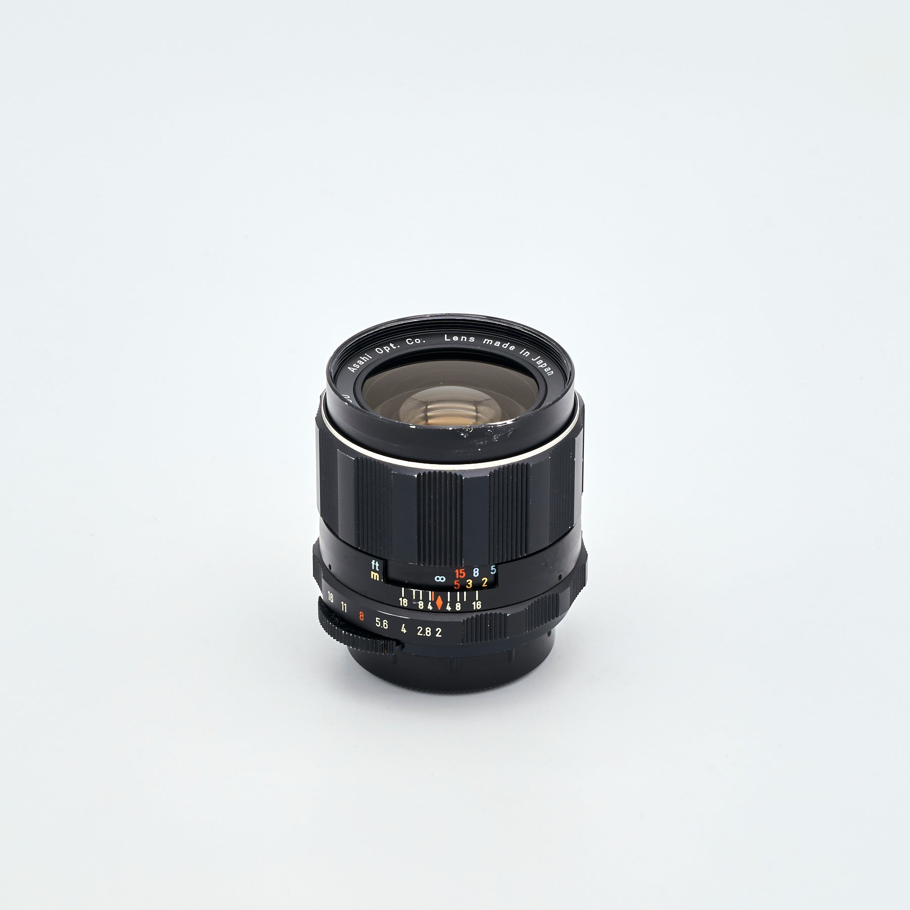 Pentax Super-Takumar 2/35mm (M42) (S/N 3902890)