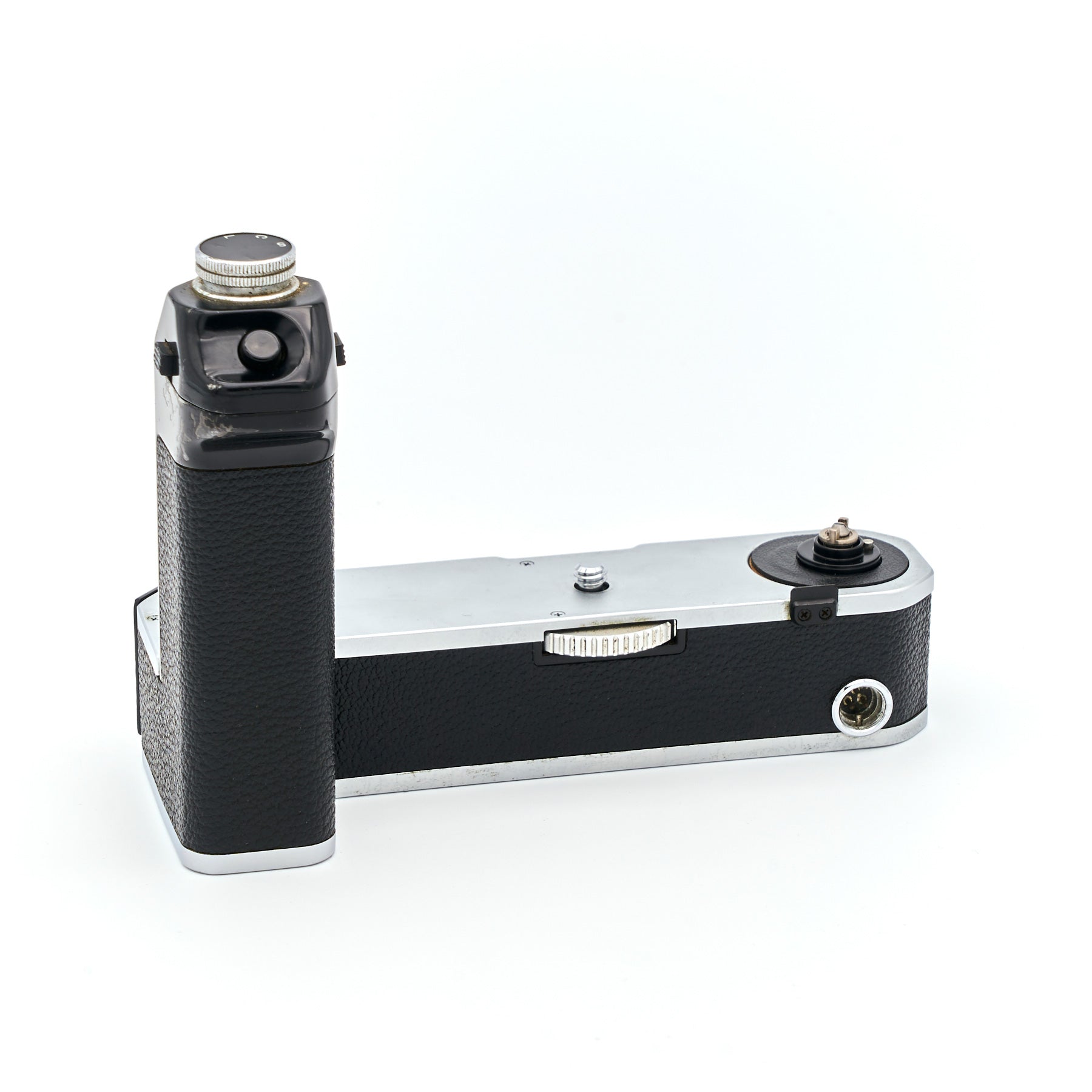 Nikon MD-2 (S/N 457142) inkl. Nikon MB-1 (int. S/N 0528)