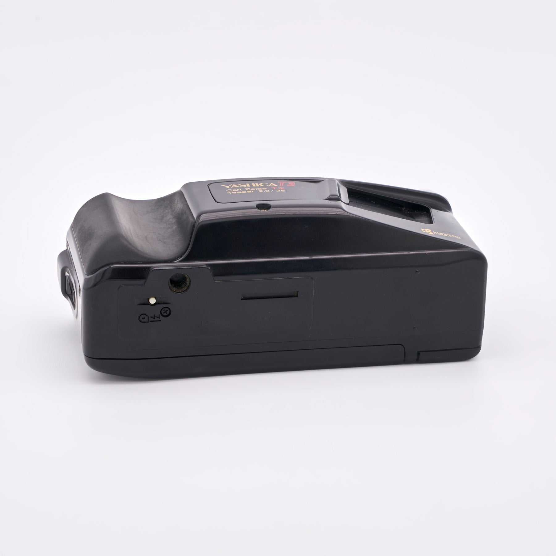 Yashica T3 (S/N 610605)