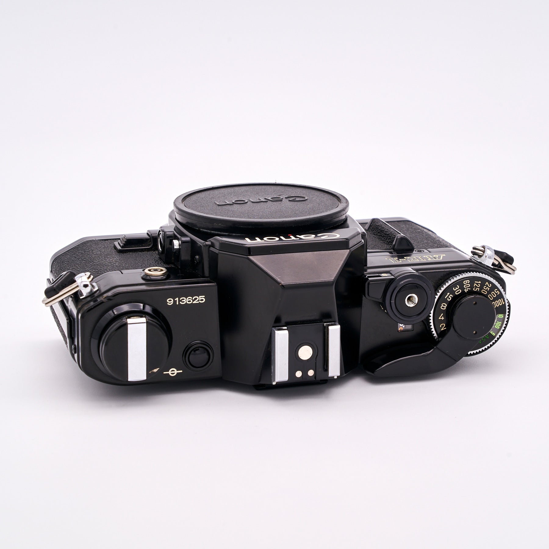 Canon AE-1 (S/N 913625)