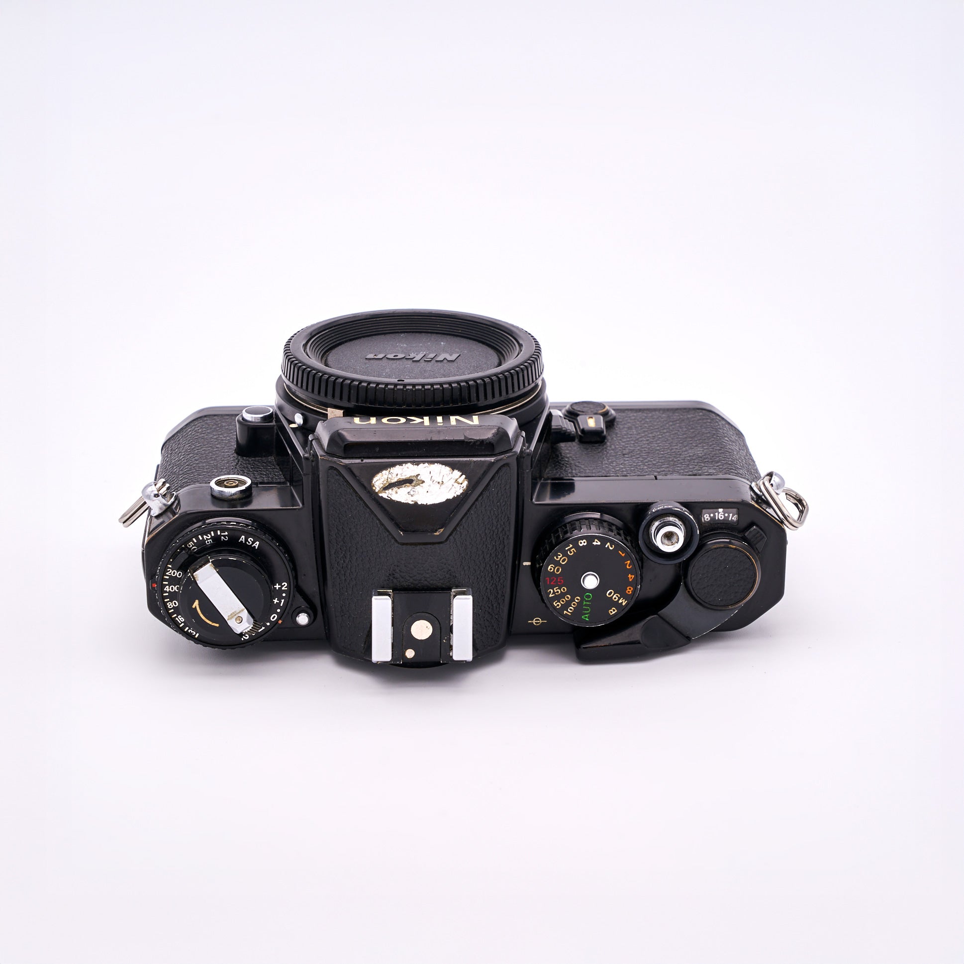 Nikon FE (S/N FE 3132975)