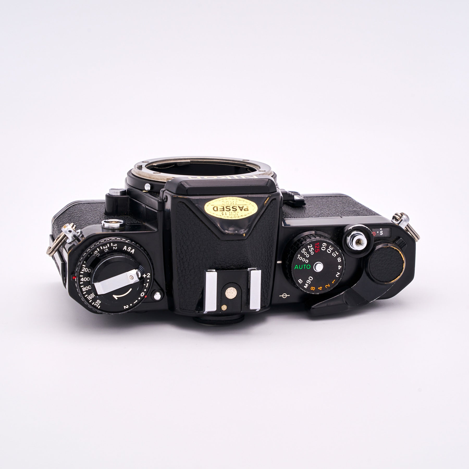Nikon FE (S/N FE 3941024)