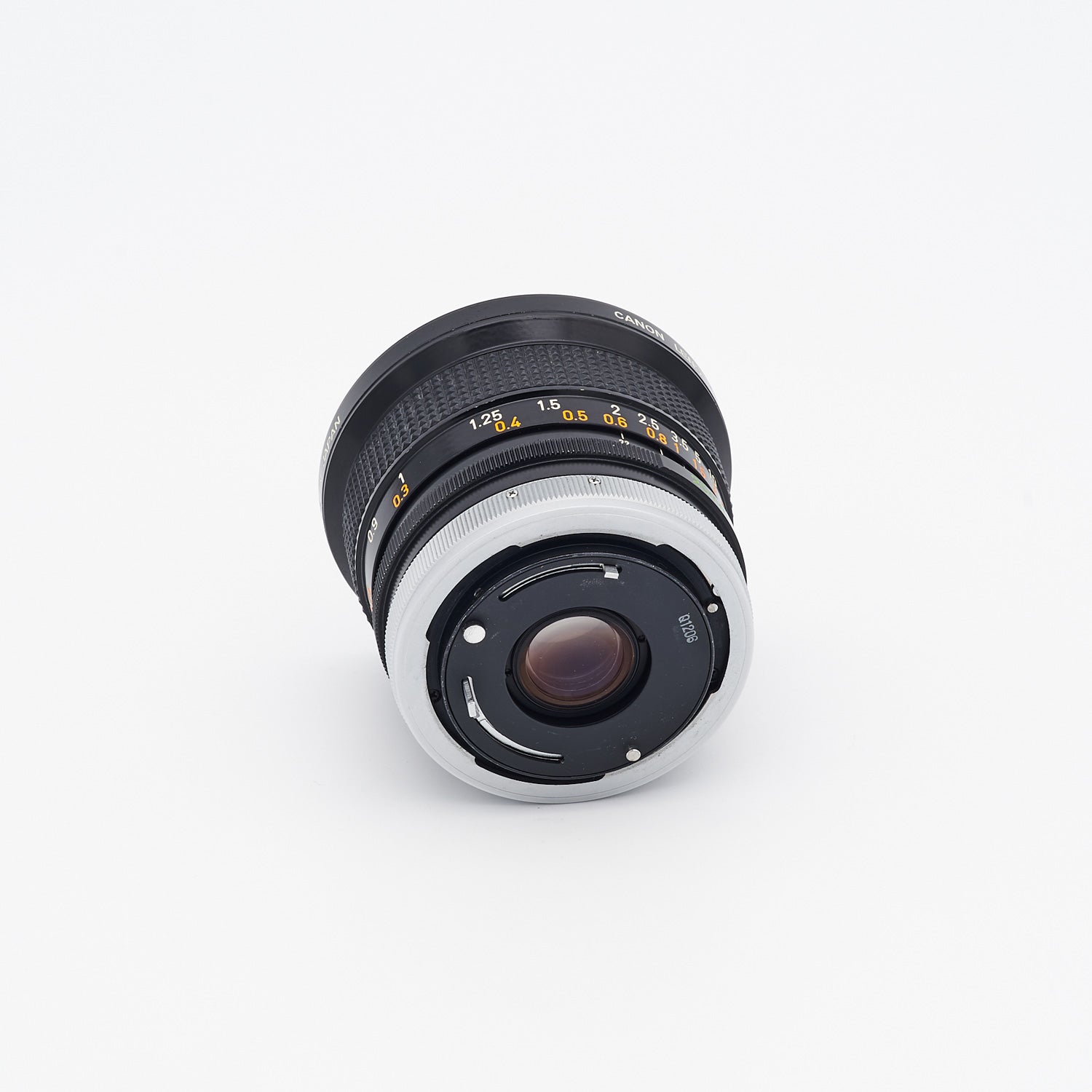 Canon Lens FD 2.8/20mm S.S.C. "O"-Version (S/N 18322)